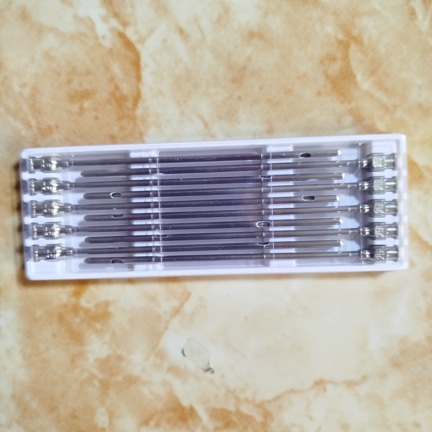 10,5CM JARUM MASTITIS 25*100