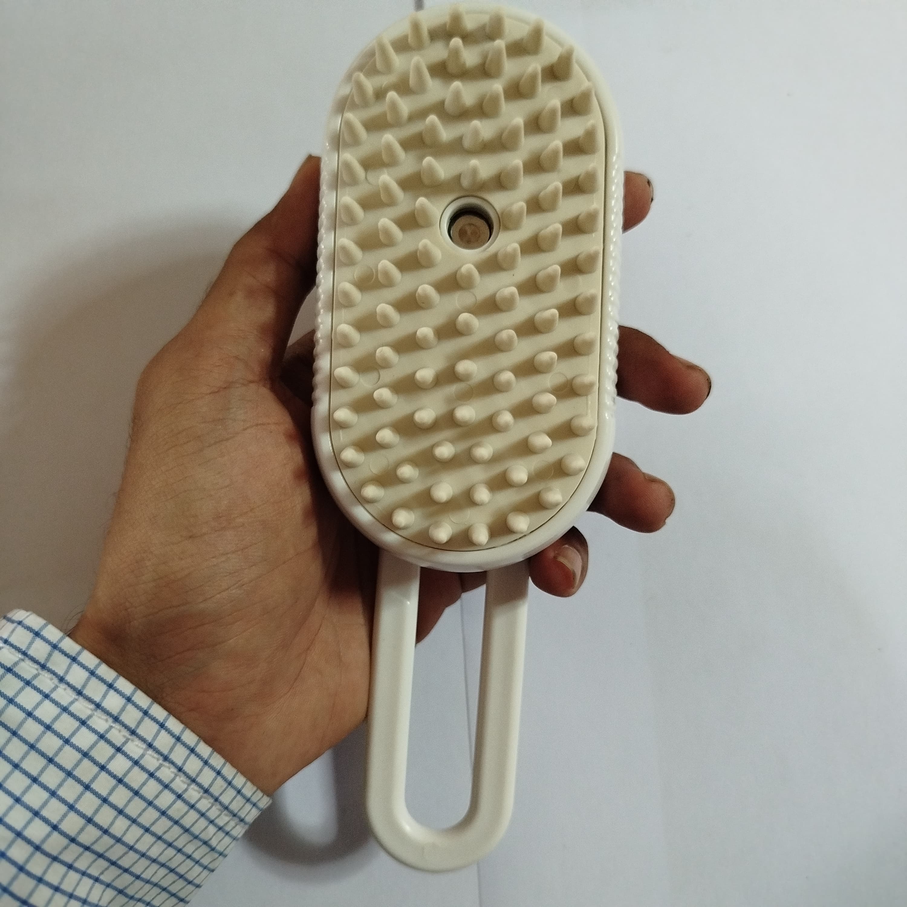 WHITE SISIR UAP KUCING 